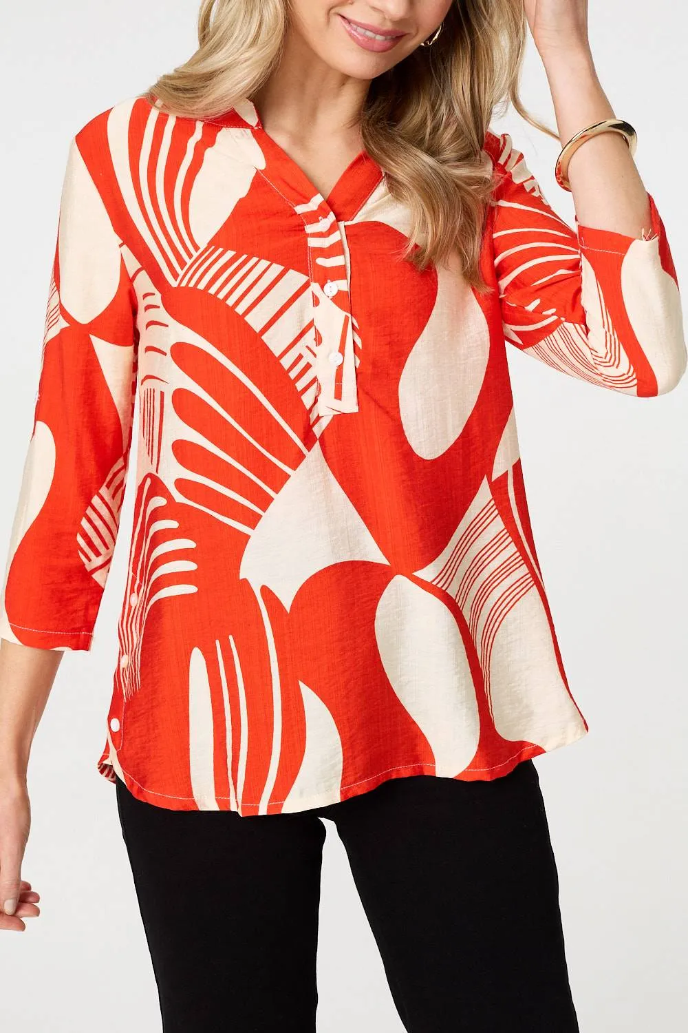 Abstract 3/4 Sleeve Button Detail Blouse