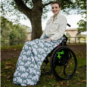 Adult fleece-lined wheelchair cosy - POLAR BEARS