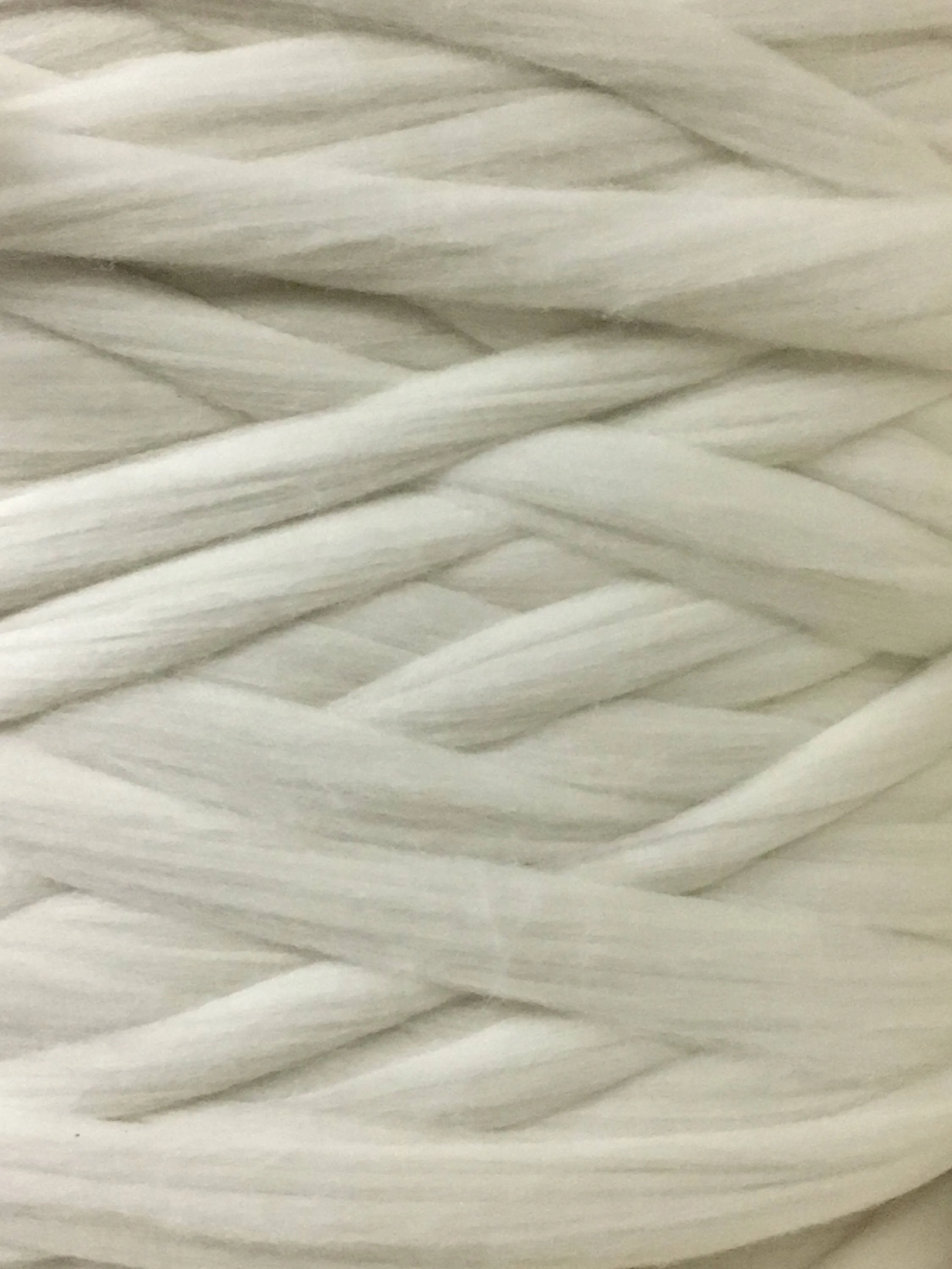 Bulk White Wool Roving