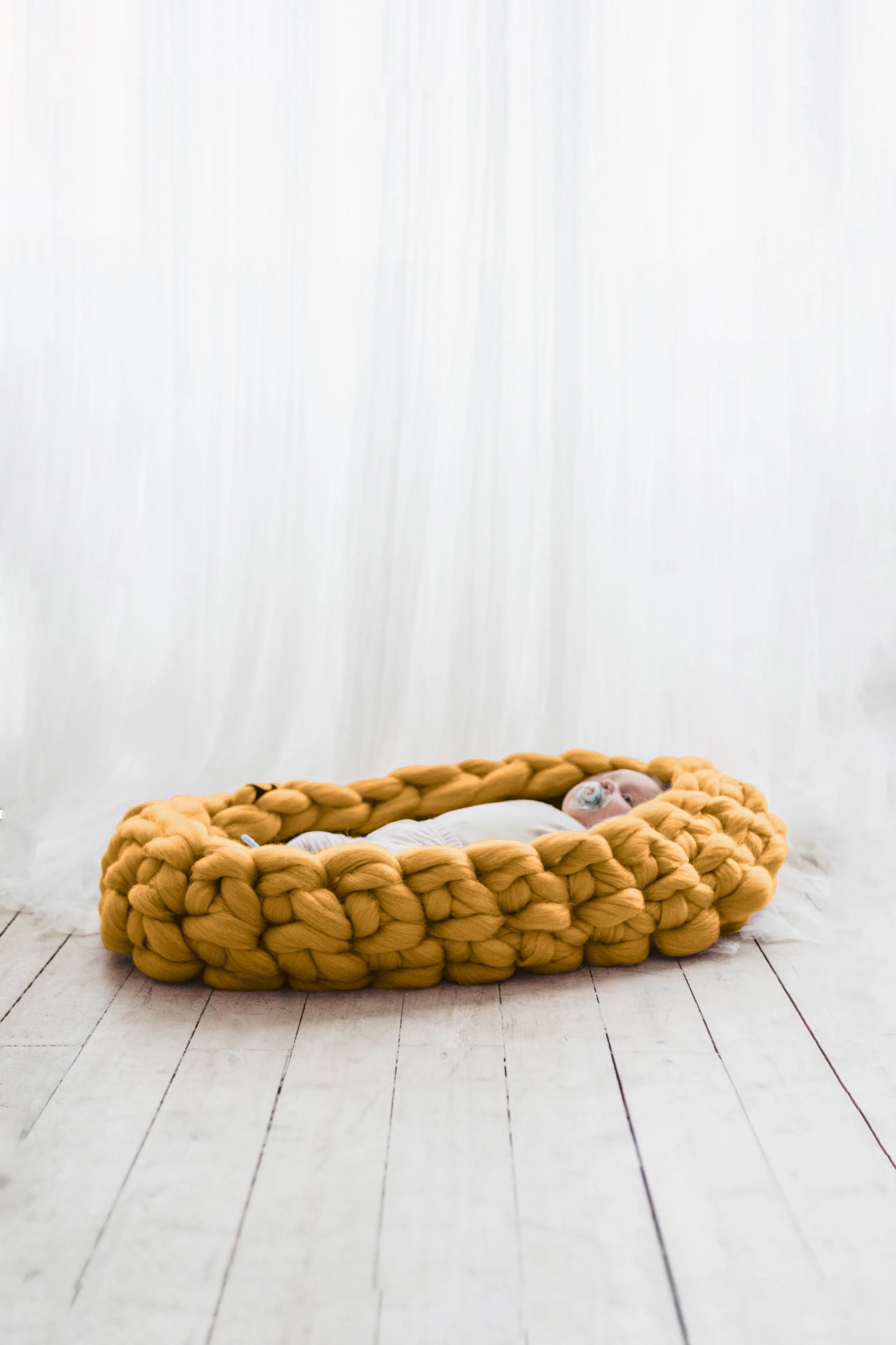 Merino baby nest, large