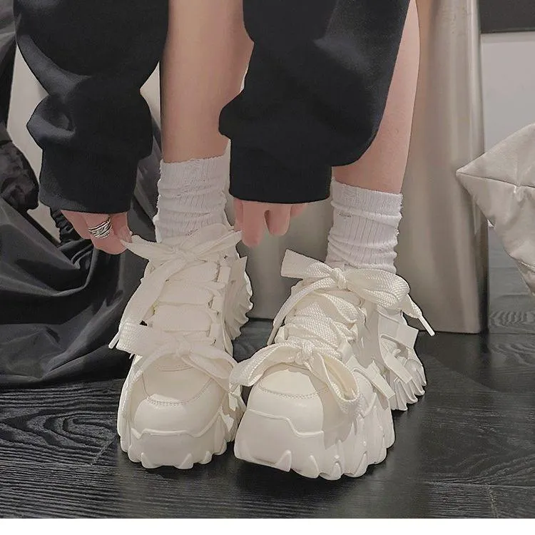 Milky White Mid-Heel Lace-Up Sneakers